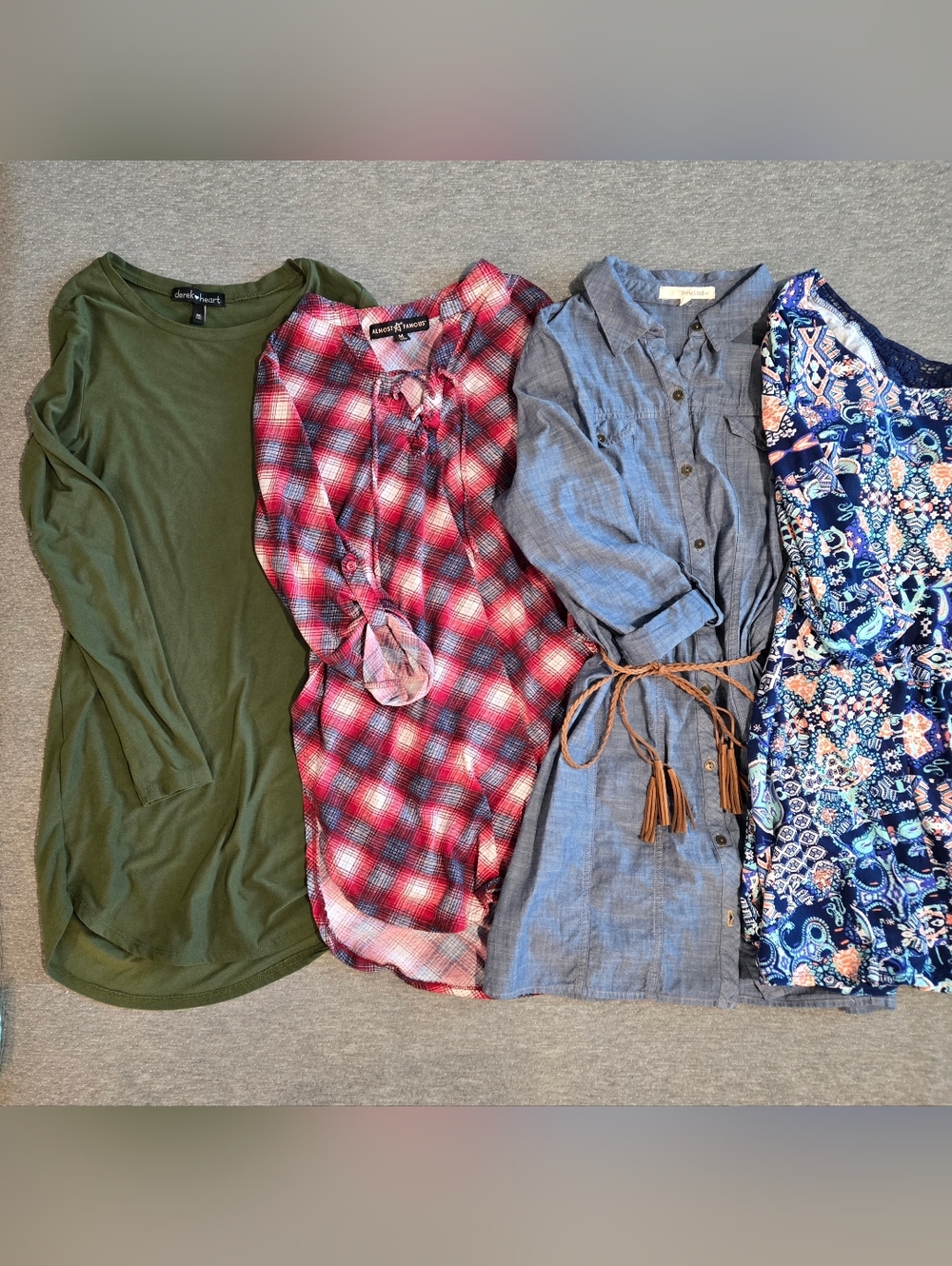 Women's/Junior's Dresses